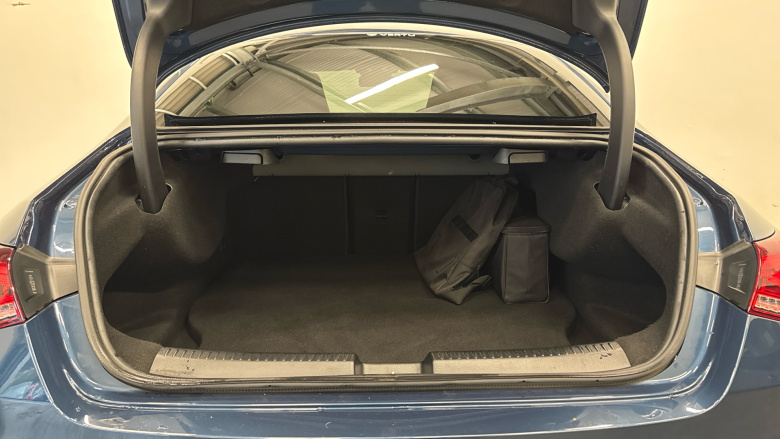 Mercedes-Benz CLA 250e AMG Line Premium Plus 4dr Tip Auto Saloon